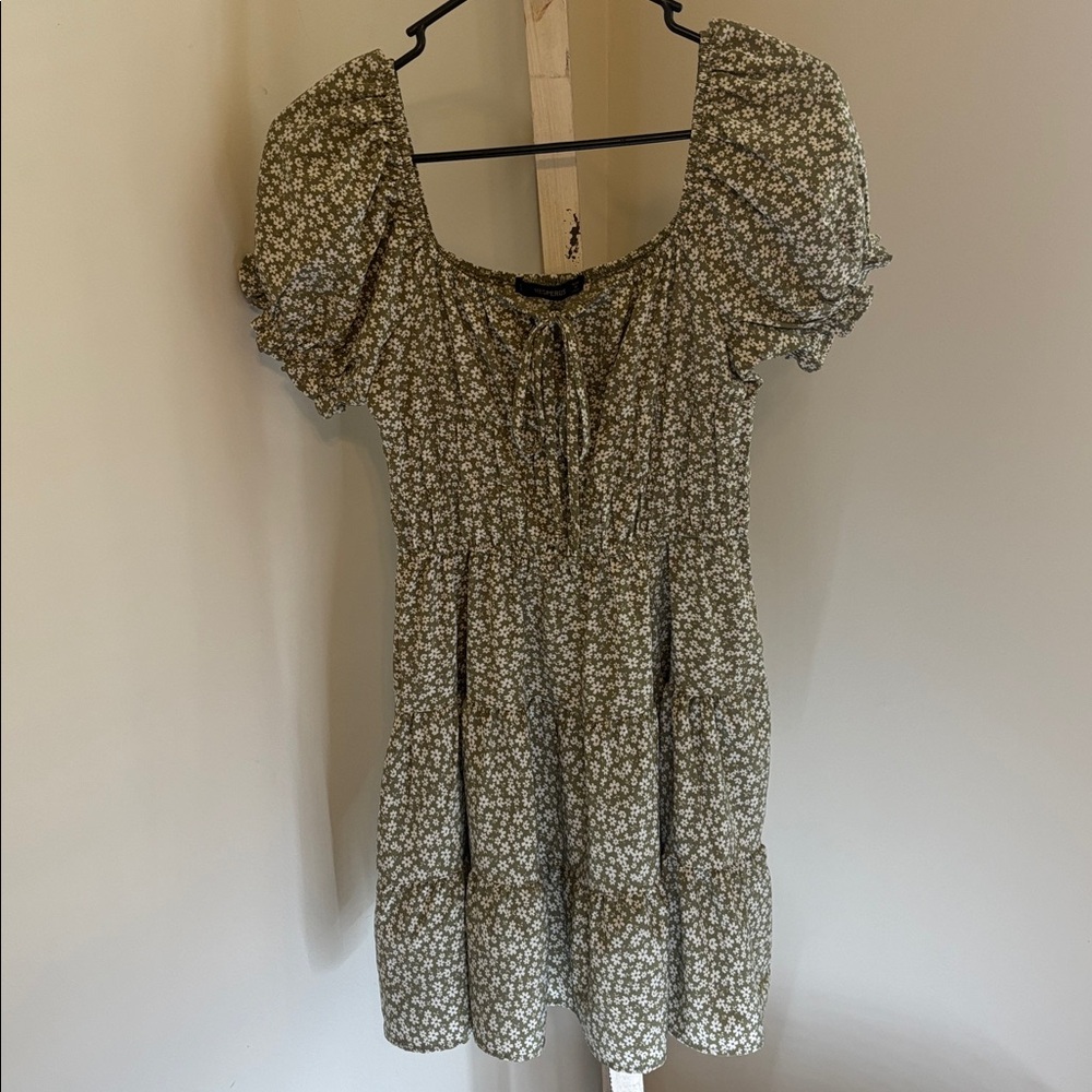 Floral Puff Sleeve Dress